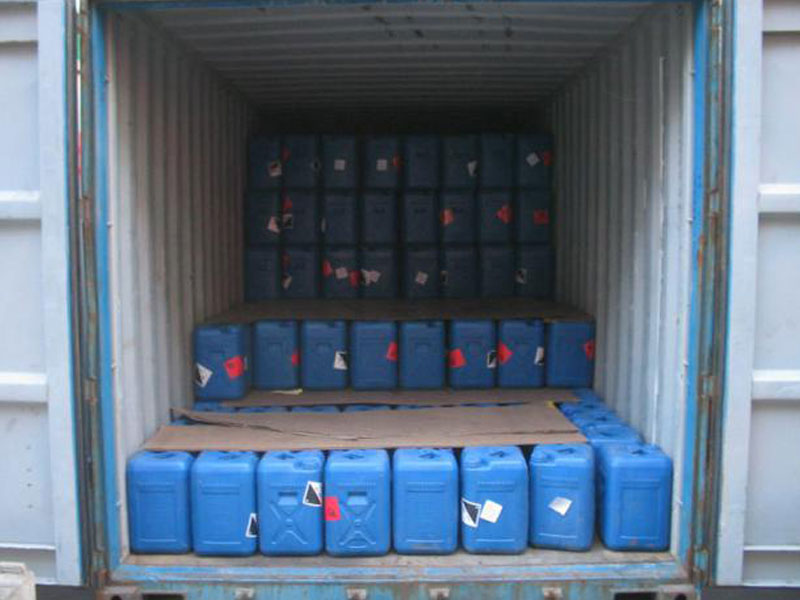 glacial acetic acid